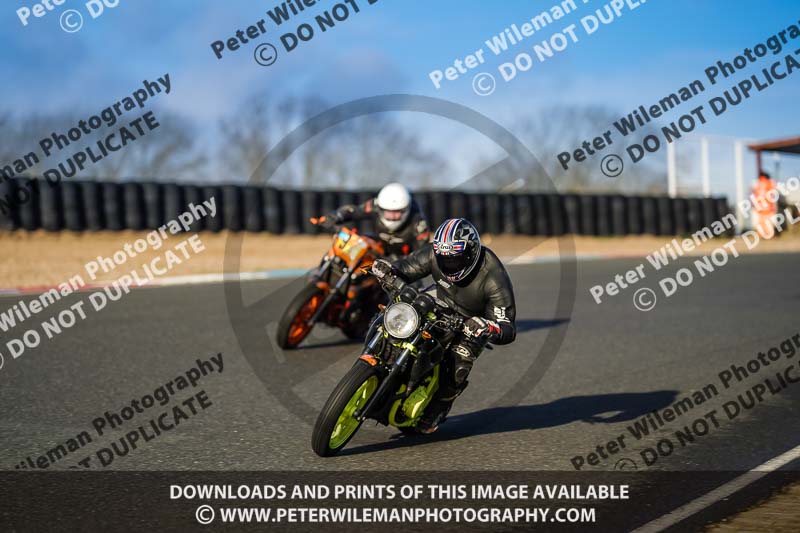 enduro digital images;event digital images;eventdigitalimages;mallory park;mallory park photographs;mallory park trackday;mallory park trackday photographs;no limits trackdays;peter wileman photography;racing digital images;trackday digital images;trackday photos